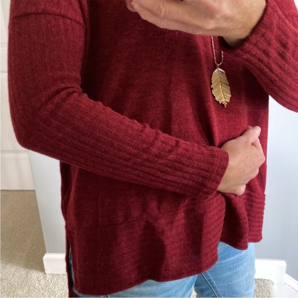 Burgundy Color Long Sleeve Turtleneck Sweater - Picture 8 of 9